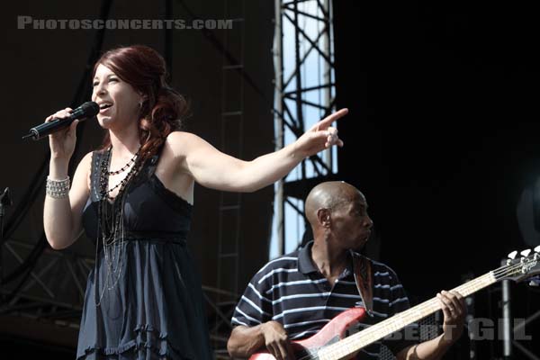 ROBIN MCKELLE - 2009-08-30 - SAINT CLOUD - Domaine National - Scene de la Cascade - 